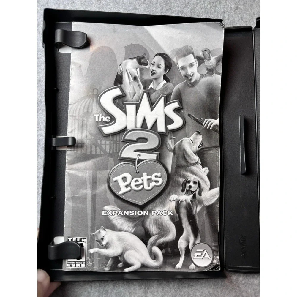 The Sims 2 Double Deluxe and Pets Expansion Pack PC Game Bundle EA Maxis 2008